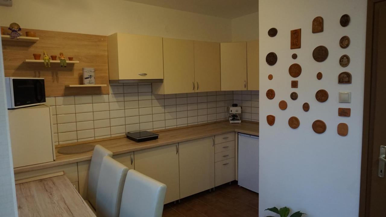Chloe Apartman Szigetvár エクステリア 写真